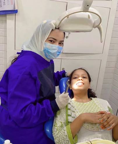 Teeth whitening & veneers